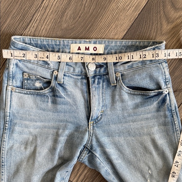 AMO Stix Crop Denim in Light Blue called catch ya later size 24